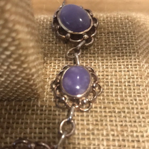 Vintage Lavender Jade Sterling Silver Bracelet - Picture 3 of 4